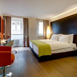 Design F6 Hotel